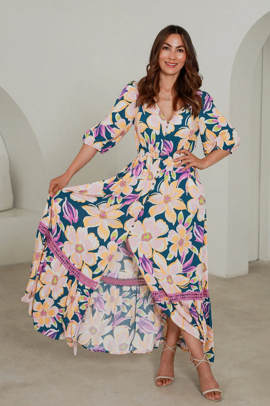 Beatrix 1/2 sleeves Maxi Dress